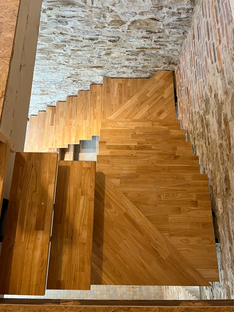 Escalier en bois