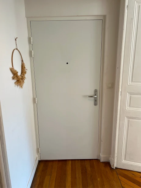 Porte d'appartement en pvc